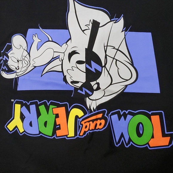 Tom and Jerry T-Shirt NWOT - Picture 2 of 5